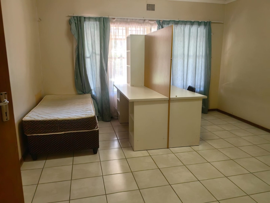 11 Bedroom Property for Sale in Universitas Free State